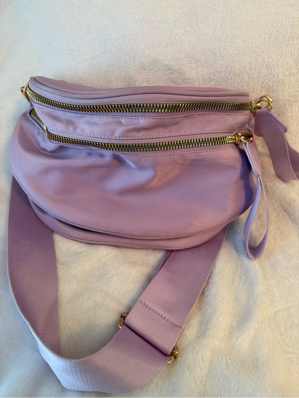 Lavender Crossbody Belt Bag - Unbranded